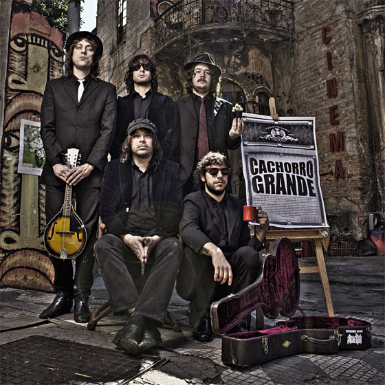 cachorrogrande_capa_div_560 cachorrogrande_capa_div_560